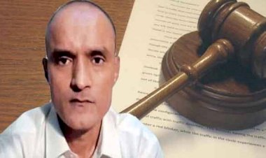 পাকিস্তানের দাবি কুলভূষণ যাদব রায় পুনর্বিবেচনার আবেদন করতে অস্বীকার করে; ভারত বলছে তাকে অস্বীকার করতে বাধ্য করা হয়েছে