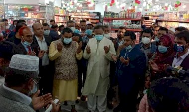 রাজধানীর কাকরাইলে আমানা বিগ বাজারের ষষ্ঠ শাখার উদ্বোধন