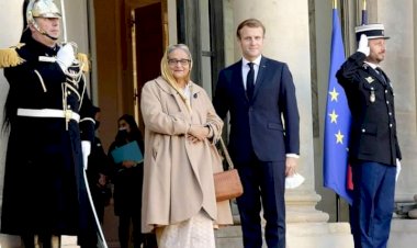 লন্ডন থেকে প্যারিস  পৌঁছেছেন প্রধানমন্ত্রী শেখ হাসিনা