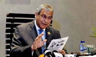 যুক্তরাষ্ট্রে স্ত্রীর নামে ১৪টি বাড়ি - অস্বীকার করলেন ওয়াসার এমডি