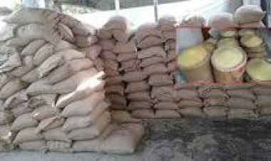 সিরাজগঞ্জে ইউপি চেয়ারম্যানের বিরুদ্ধে এতিমখানার চাল নয়ছয়ের অভিযোগ