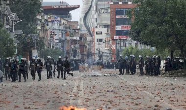 নেপালে গণ অভ্যুত্থান: ফ্যাসিষ্ট কখনও দীর্ঘস্থায়ী হয়না