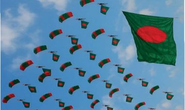 সর্বাধিক পতাকা হাতে প্যারাস্যুটিং- বিজয় দিবসে  বিশ্বরেকর্ড গড়ার প্রত্যয় বাংলাদেশের