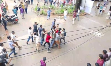 জবিতে ছাত্রদল-শিবির সংঘর্ষ: শিক্ষার্থীদের দাবি ঘিরে উত্তেজনা, তৃতীয় পক্ষের অপতৎপরতার শঙ্কা