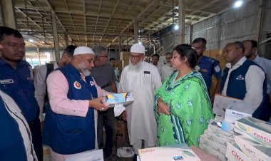 ভোজ্যতেলে ভয়াবহ কারচুপিঃ নারায়ণগঞ্জে বিএসটিআইয়ের অভিযানে ৬ লাখ টাকা জরিমানা