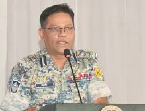 পুলিশ প্রধানের দায়িত্ব গ্রহণ করলেন আলী হোসেন ফকির