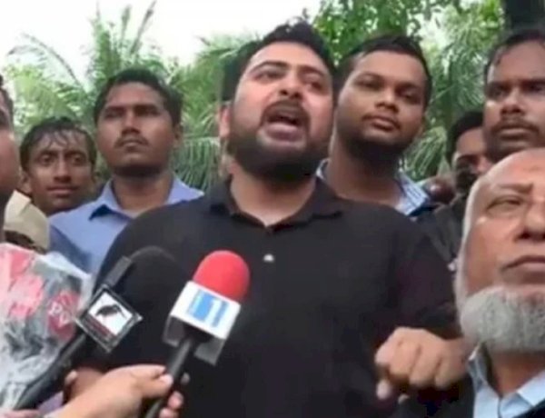 বন্যাদুর্গতদের সহায়তায় সবাইকে এগিয়ে আসার আহ্বান নাহিদ ইসলামের