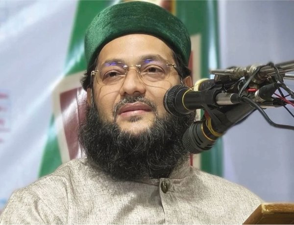 সাংবাদিকদের নিয়ে অবমাননাকর মন্তব্যের অভিযোগ: এনায়েতুল্লাহ আব্বাসীকে ৭ দিনের আইনি নোটিশ