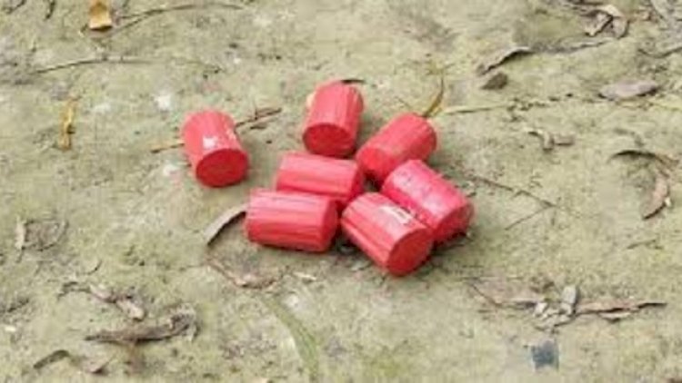 সিরাজগঞ্জ শহরের  বিভিন্ন জায়গায় ককটেল বিস্ফোরণ