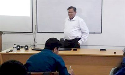 শিক্ষকতাও করছেন তথ্যমন্ত্রী ড. হাছান মাহমুদ