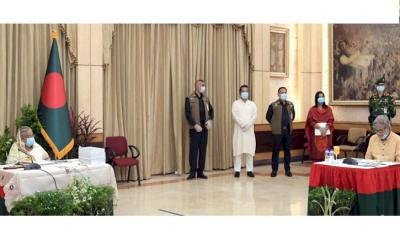 উন্নয়ন প্রকল্প ব্যয়ে সাশ্রয়ী হওয়ার আহ্বান প্রধানমন্ত্রীর