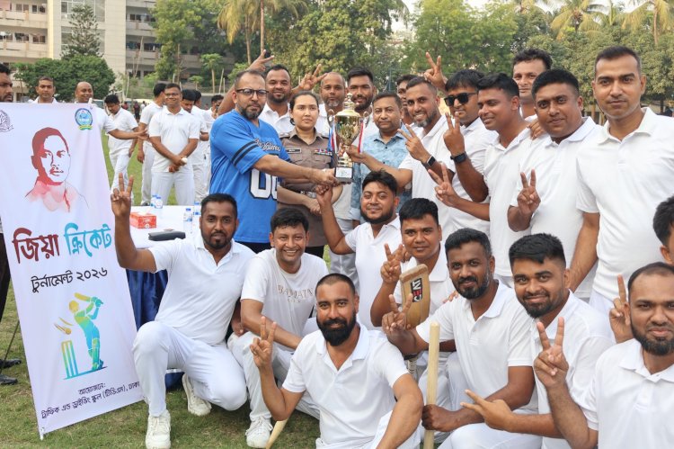 টিডিএসে দ্বিতীয়বার “জিয়া ক্রিকেট টুর্নামেন্ট” আয়োজন, চ্যাম্পিয়ন নবায়ন কোর্স দল
