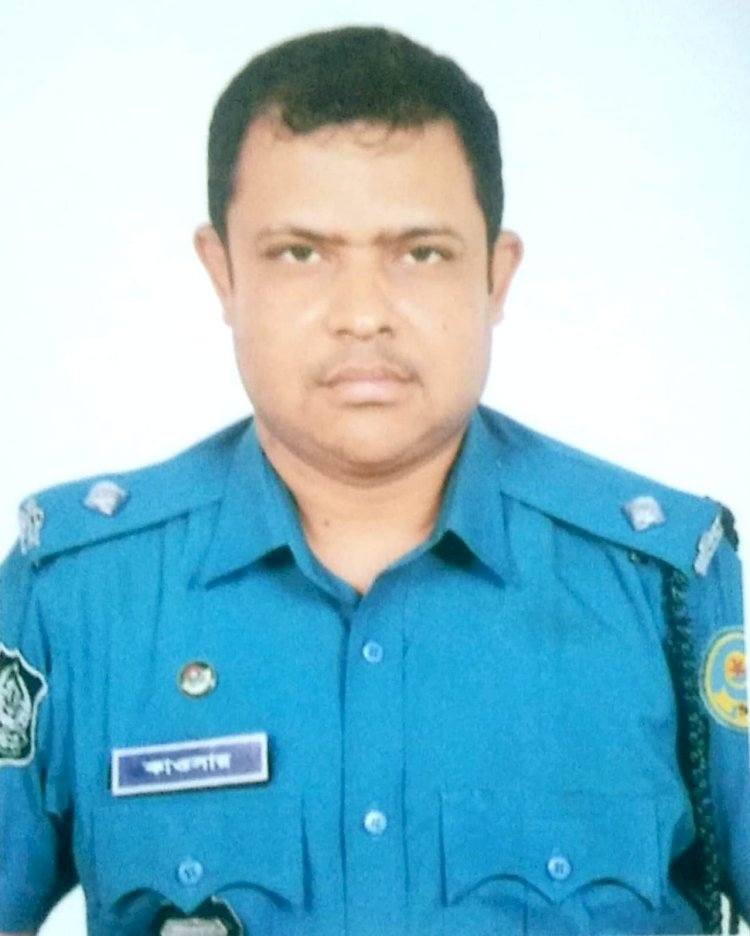 জনদুর্ভোগ থেকে স্বস্তির নগরী: কাওসার আলমের কার্যক্রমে বদলে গেছে ট্রাফিক চিত্র